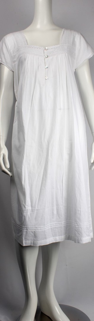 Cotton cap sleeve 3/4 length nightie w lace, pintucks and buttons  Style: AL/ND-209WHT image 0